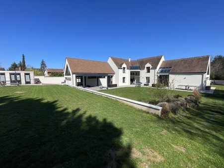 BARBIZON  899 900 €