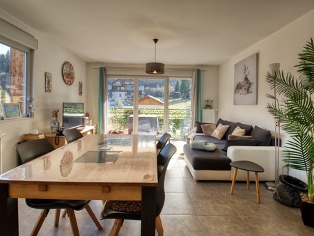 MORILLON  329 000 €