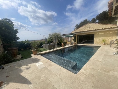 ALLAUCH  490 000 €