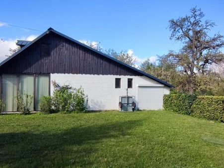 Saint-Laurent-en-Beaumont  160 000 €