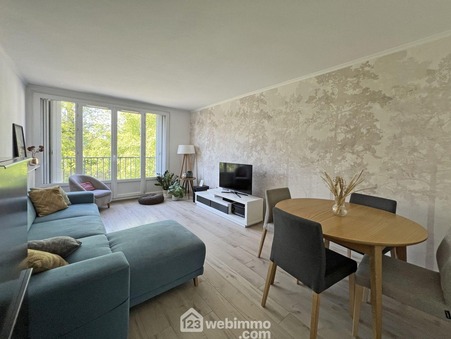 BOISSY-SAINT-LEGER  216 000 €