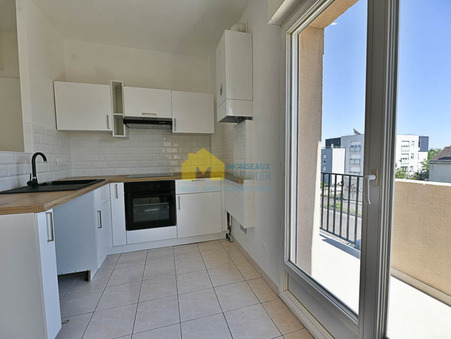 Epinay sur orge  950 €