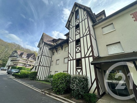 Trouville sur mer  600 €