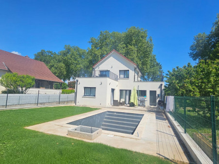 GILLY LES CITEAUX  400 000 €