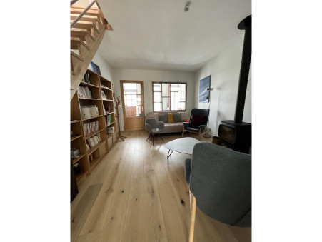 Saint-Omer  161 200 €