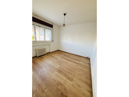 Maubeuge  550 €