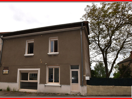 Saint martin d estreaux 55 000 €