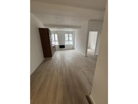 Avesnes-sur-Helpe  520 €