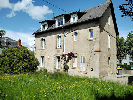 Autun  700 €