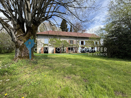 Velanne  319 000 €