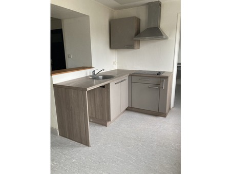 Guîtres  565 €