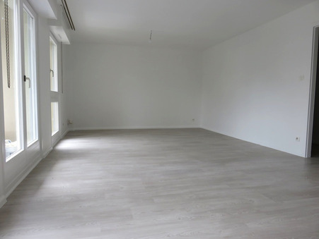 Mulhouse  849 €