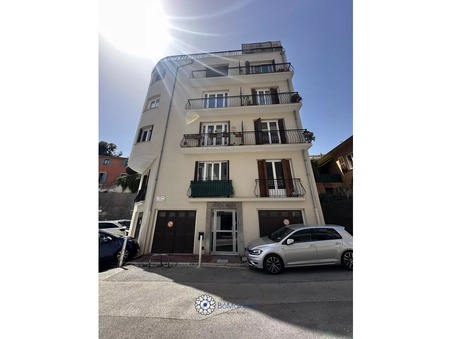 Nice  159 000 €