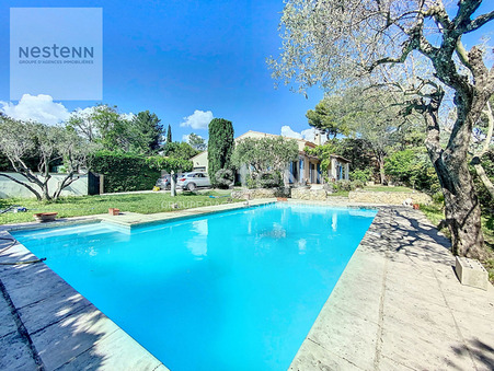 Miramas  525 000 €