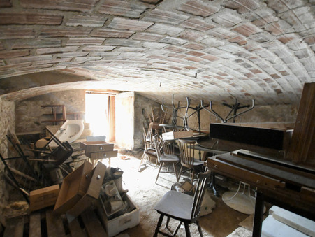 A vendre parking L'Isle-sur-Serein 89440; 29 000 € 