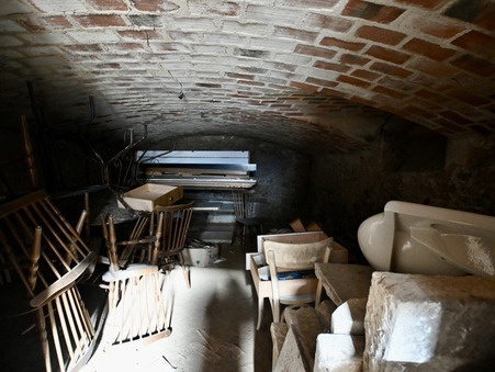 Parking 29 000 €  Réf. 33_FLIP2025026 L'Isle-sur-Serein