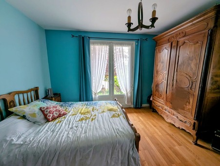 BUXY  184 970 €