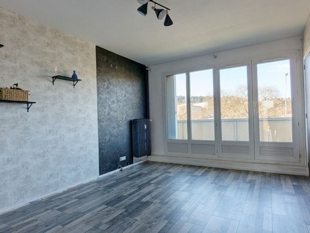 DIJON  144 000 €