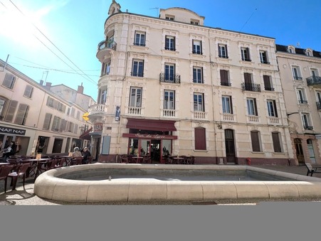 ROANNE  169 000 €