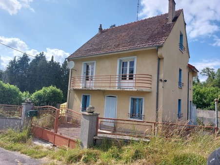 SAINT MEDARD LA ROCHETTE 95 100 €