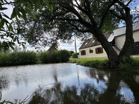 SAINT CALAIS  180 000 €