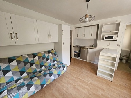CHALON SUR SAONE  470 €