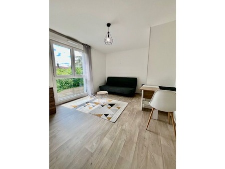 TROYES  450 €