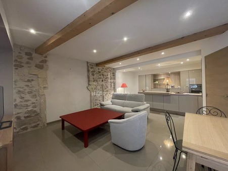 Mouriès  345 000 €
