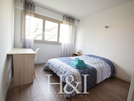 POITIERS  380 €