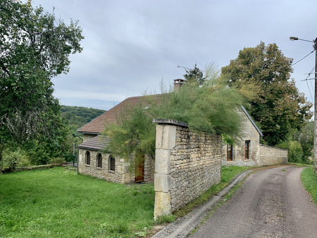 Busseaut  235 400 €