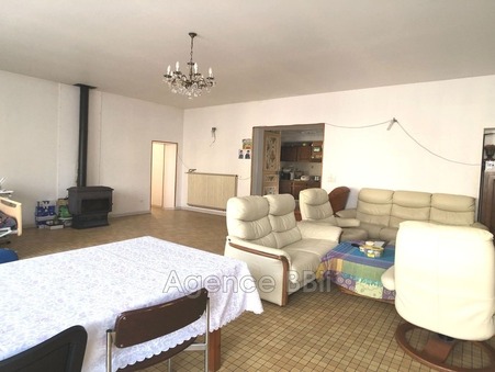 Chambilly  157 010 €