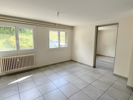 Ambérieu-en-Bugey  560 €