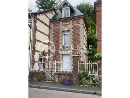 VILLEQUIER  123 000 €