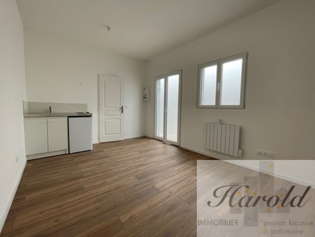 Amiens  390 €