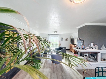 Hénon  235 000 €