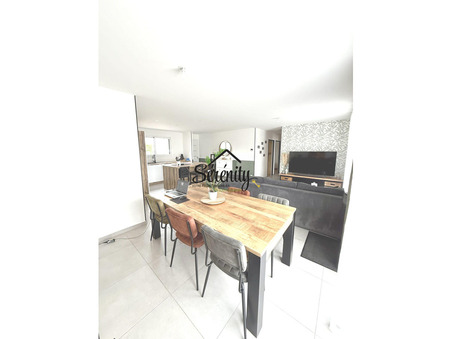 Loos-en-Gohelle  325 000 €