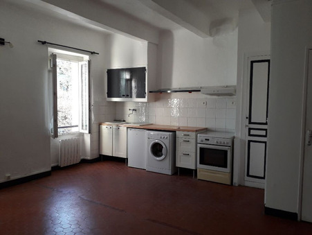 Simiane-Collongue  660 €