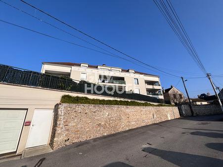 Chaumes-en-Brie  136 760 €
