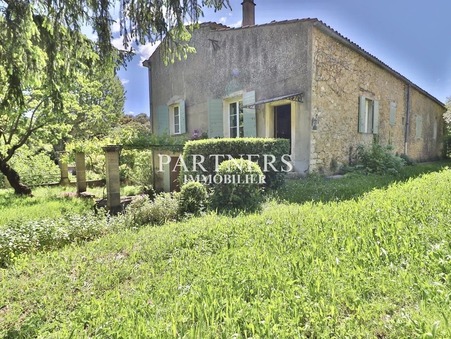 Jouques  430 000 €