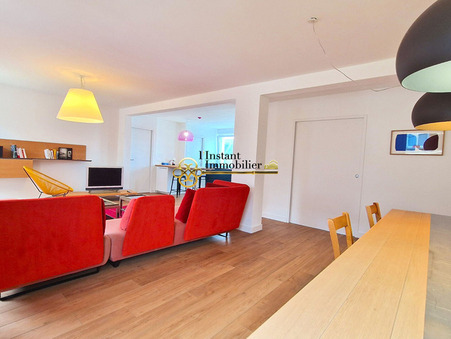 Saint-Pol-de-Léon  360 000 €