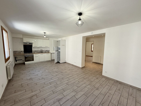 Saint-Jean-de-Maurienne  139 000 €