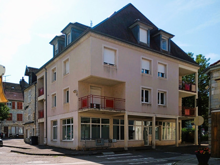 Baume-les-Dames  119 000 €