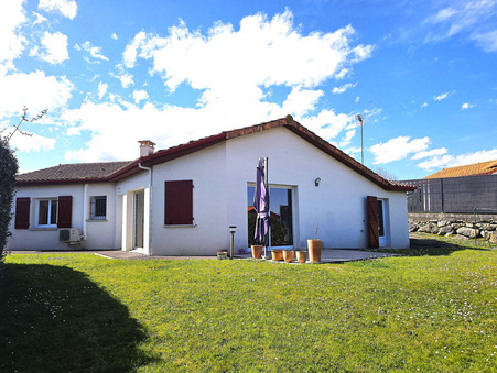 Saint-Palais  980 €