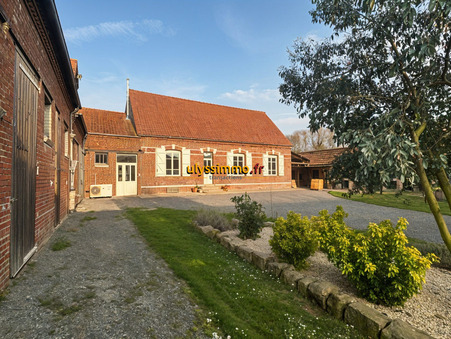 Maucourt  275 600 €