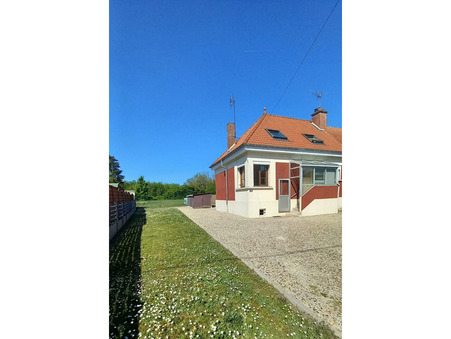 Cuise-la-Motte  780 €
