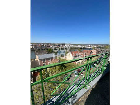 Compiègne  610 €