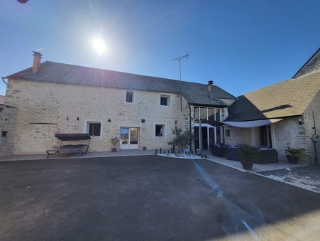 Étampes  349 000 €