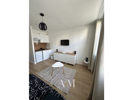 Angoulême  470 €