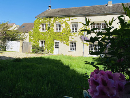 Villiers-Saint-Frédéric  380 000 €
