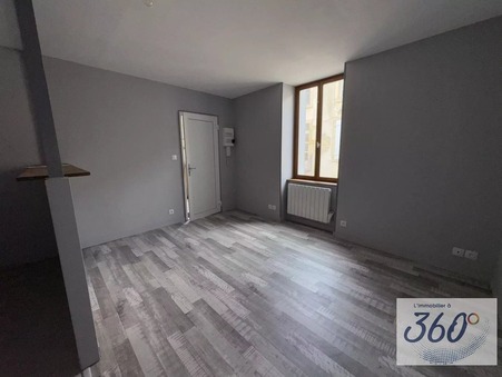 Cluny  484 €